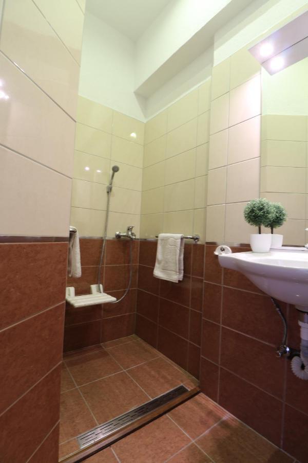 Apartment Vlado Vrsar Bagian luar foto