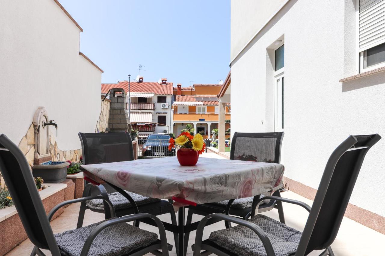 Apartment Vlado Vrsar Bagian luar foto
